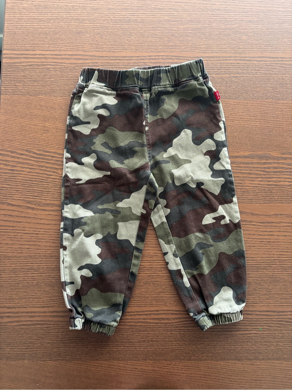 Baby boy Levi’s 24m camo pants